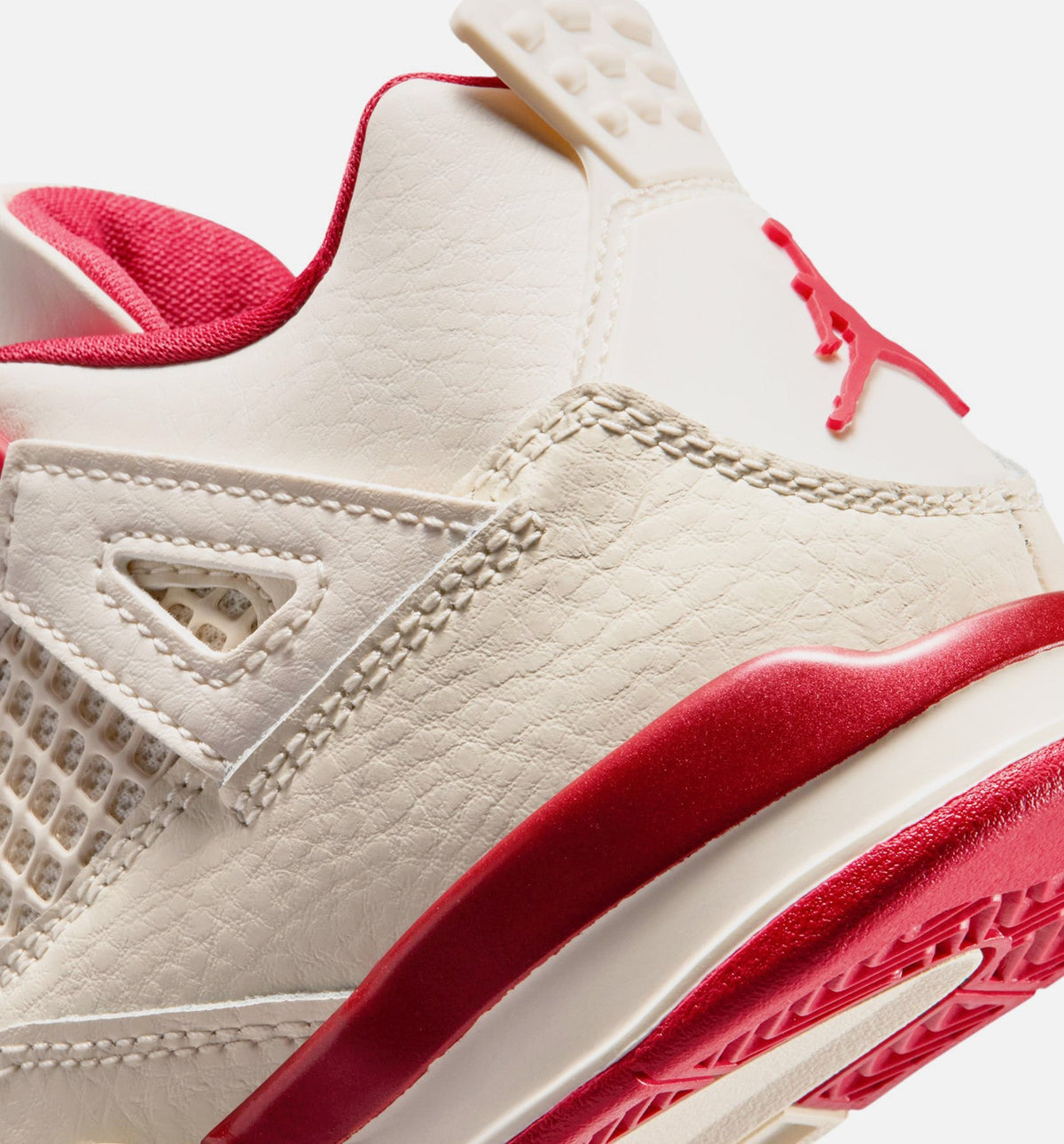 Air Jordan 4 Retro “Valentine's Day” Preschool Lifestyle Shoes (PS)