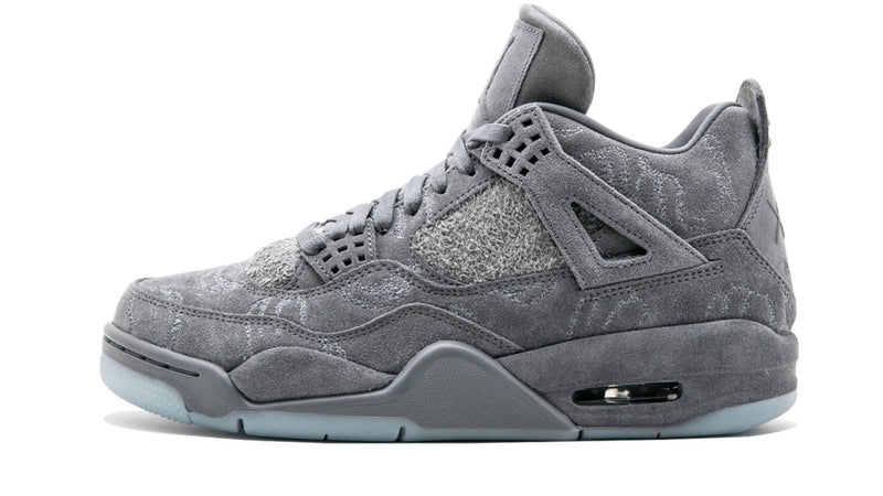 KAWS x Air Jordan 4 Retro