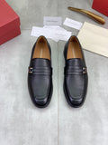 Ferragamo Men's Metal Bit Loafers - Low-Profile Heel