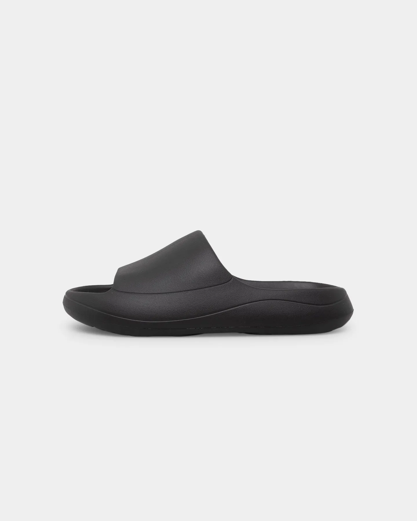 Elevn Clothing Co Wade Slide Black