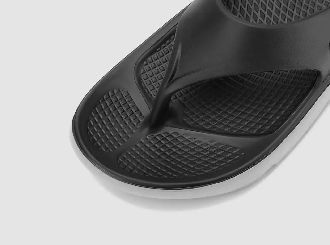 FitVille Men's Recovery Flip Flop V2